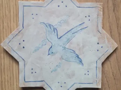 Faianță pictată manual